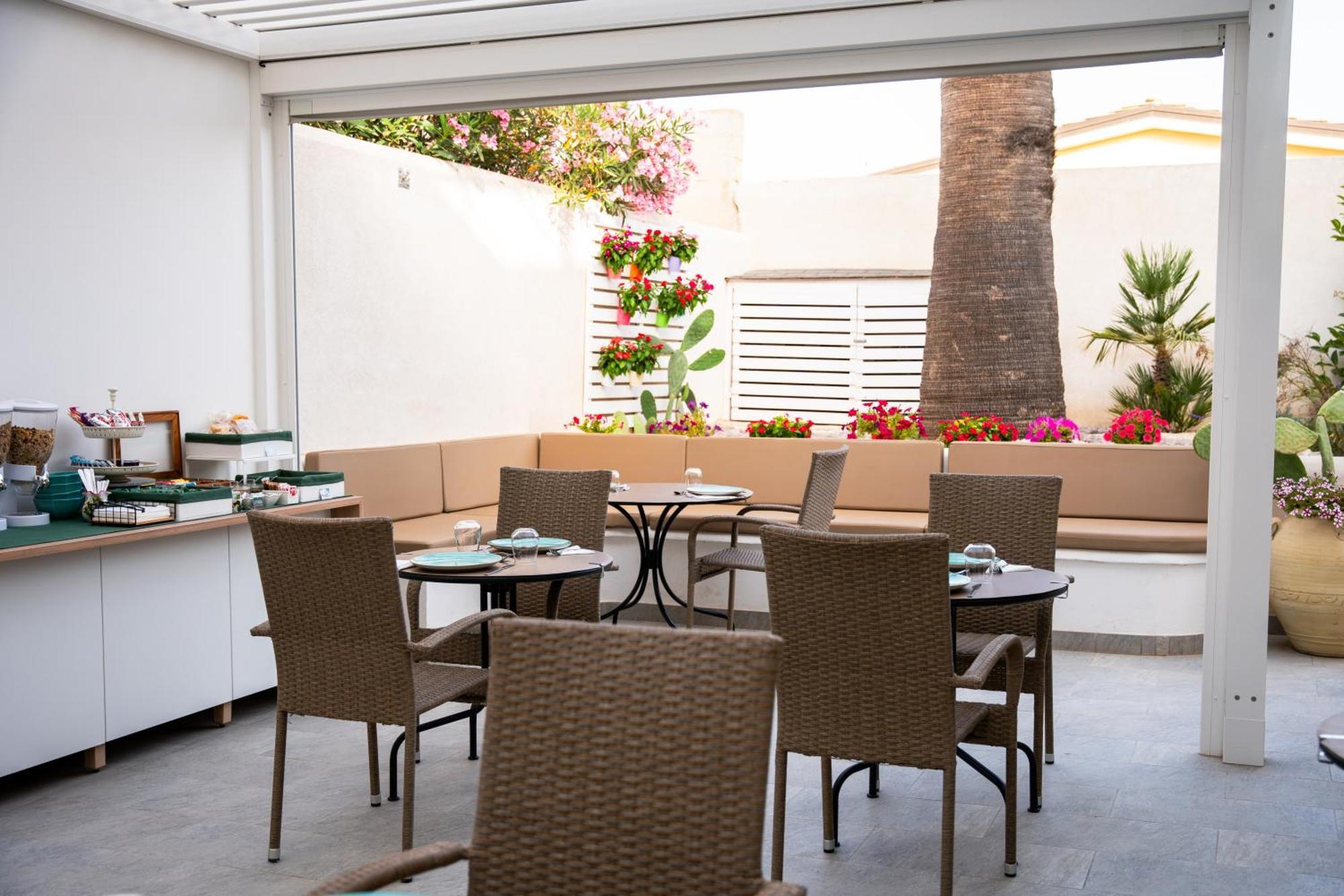 Elaia Rooms Lido di Noto Екстер'єр фото